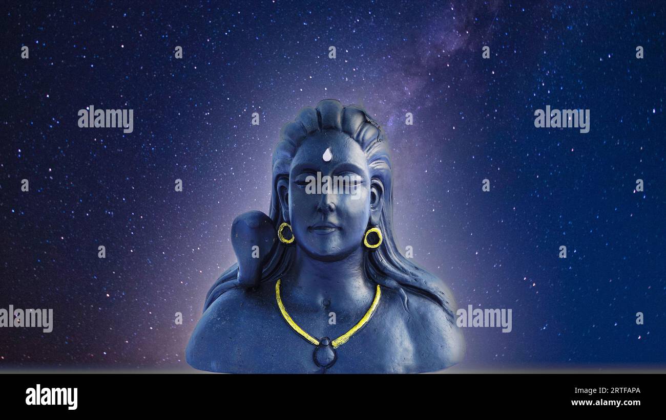 Statue der indischen Göttin Lakshmi Ganesha und Durga. Lakshmi und Ganesha mit Adiyogi-Hindu-Göttern. Weihnachtsbanner oder Grußkarte für indisches Festival. Stockfoto