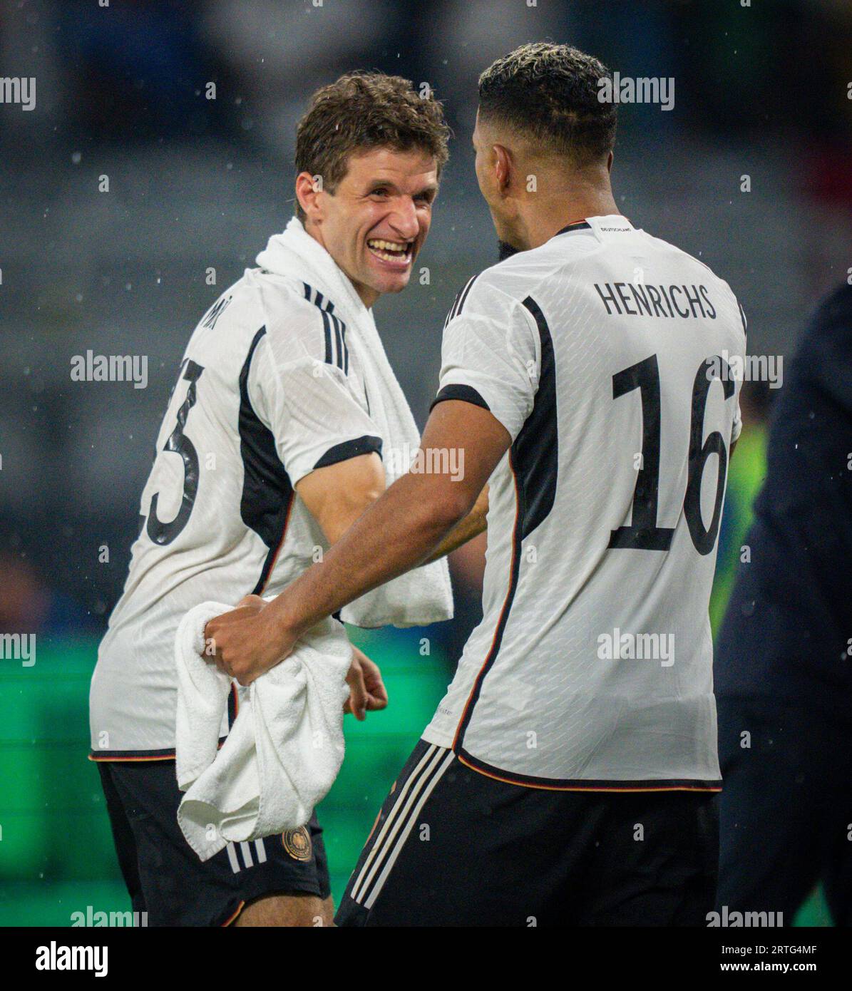 Dortmund, Deutschland. September 2023. Torjubel: Thomas Müller (Deutschland), Benjamin Henrichs (Deutschland) Deutschland - Frankreich 12.09.2023 Copyri Stockfoto