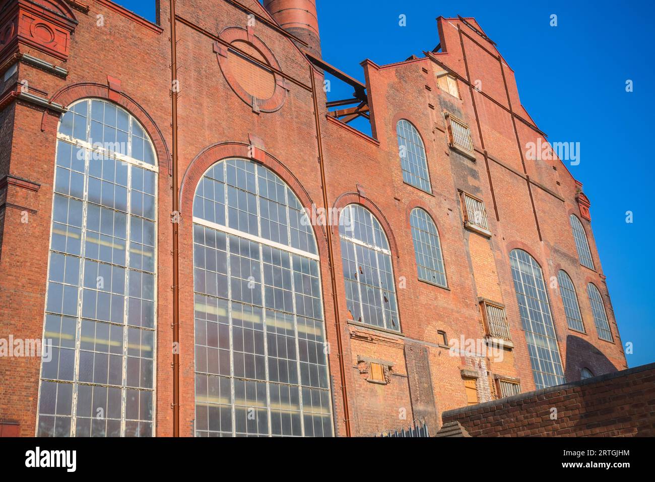 Fassade des stillgelegten Lots Road Power Station in Chelsea, London, England Stockfoto