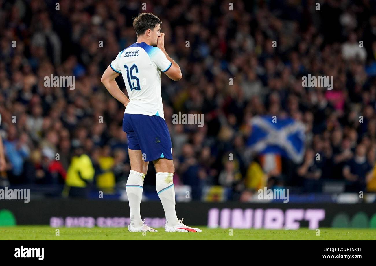 Dateifoto vom 12.09.2023 von Harry Maguire, der nach einem eigenen Tor reagierte. Aaron Ramsdale lobte Harry Maguire für seine „herausragenden“ England-Darstellungen, die der unter Feuer stehende Verteidiger gegen unerbittliche Kritik und Nachforschungen anwendet. Ausgabedatum: Mittwoch, 13. September 2023. Stockfoto