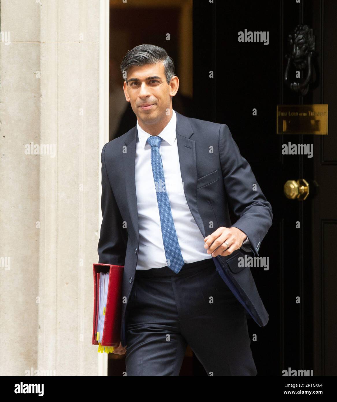 London, England, Großbritannien. September 2023. Der britische Premierminister RISHI SUNAK verlässt 10 Downing Street vor der Fragestunde der Premierminister im Unterhaus. (Bild: © Tayfun Salci/ZUMA Press Wire) NUR REDAKTIONELLE VERWENDUNG! Nicht für kommerzielle ZWECKE! Stockfoto