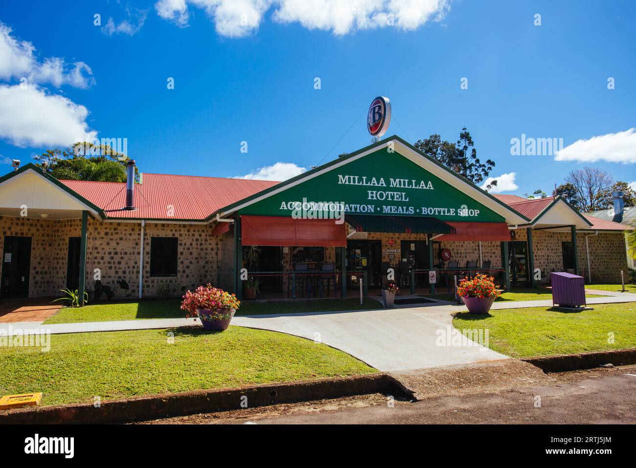 Millaa Millaa, Australien, 7. Juli 2016: Die malerische Stadt Millaa Millaa in den Atherton Tablelands an einem Wintermorgen in Queensland, Australien Stockfoto