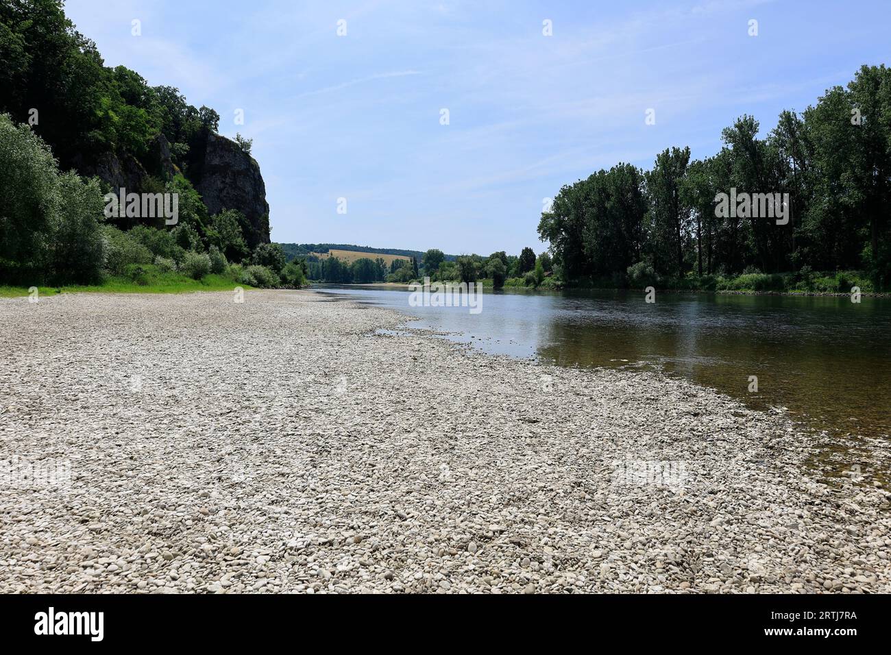 Kiesstrand am Ufer der Donau bei Weltenburg Stockfoto