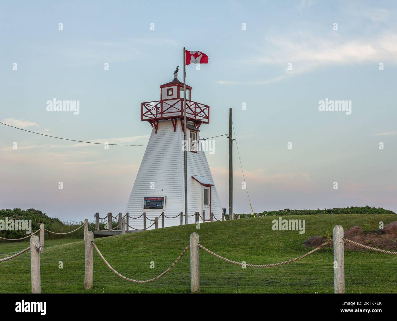 Wood Islands Lighthouse, Prince Edward Island, Kanada, bei Sonnenuntergang Stockfoto