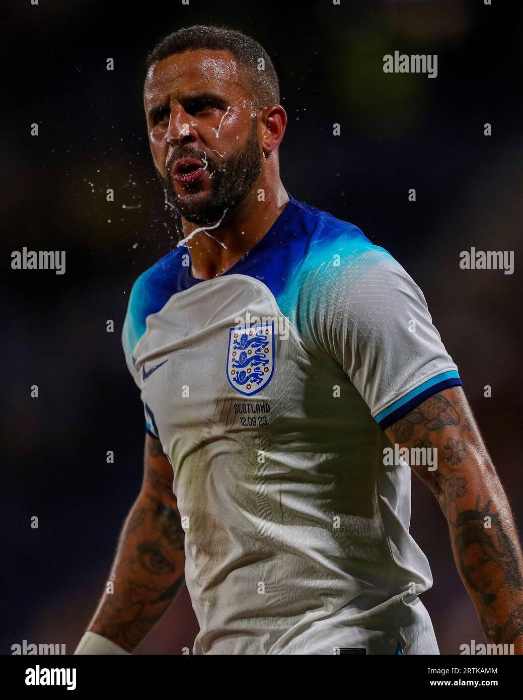 Der englische Kyle Walker feiert sein erstes Tor beim 150th Anniversary Heritage Match zwischen Schottland und England am Dienstag, den 12. September 2023, im Hampden Park in Glasgow. (Foto: Mark Fletcher | MI News) Credit: MI News & Sport /Alamy Live News Stockfoto