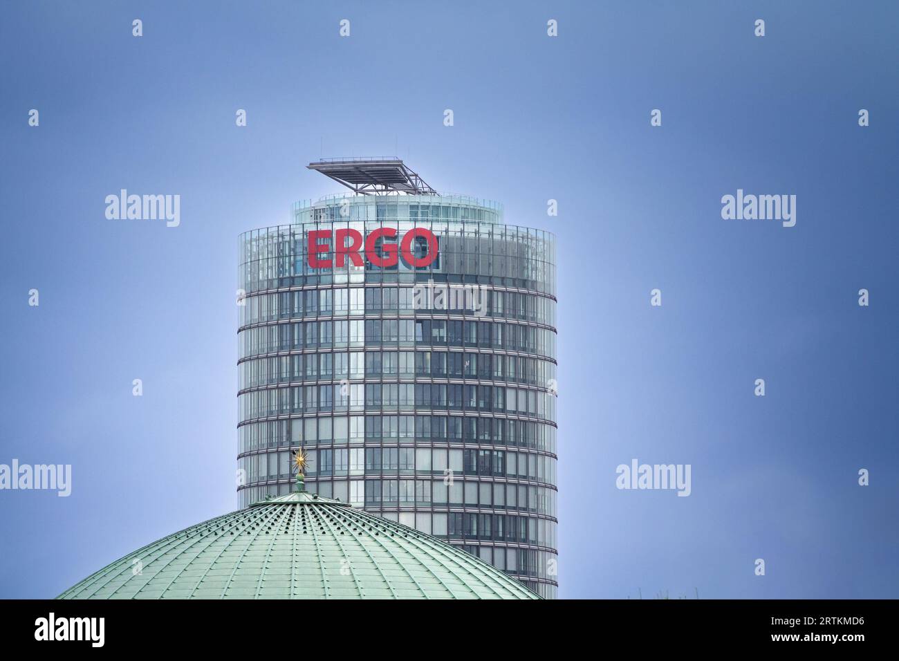 Ergo Gruppe Fotos Und Bildmaterial In Hoher Aufl sung Alamy