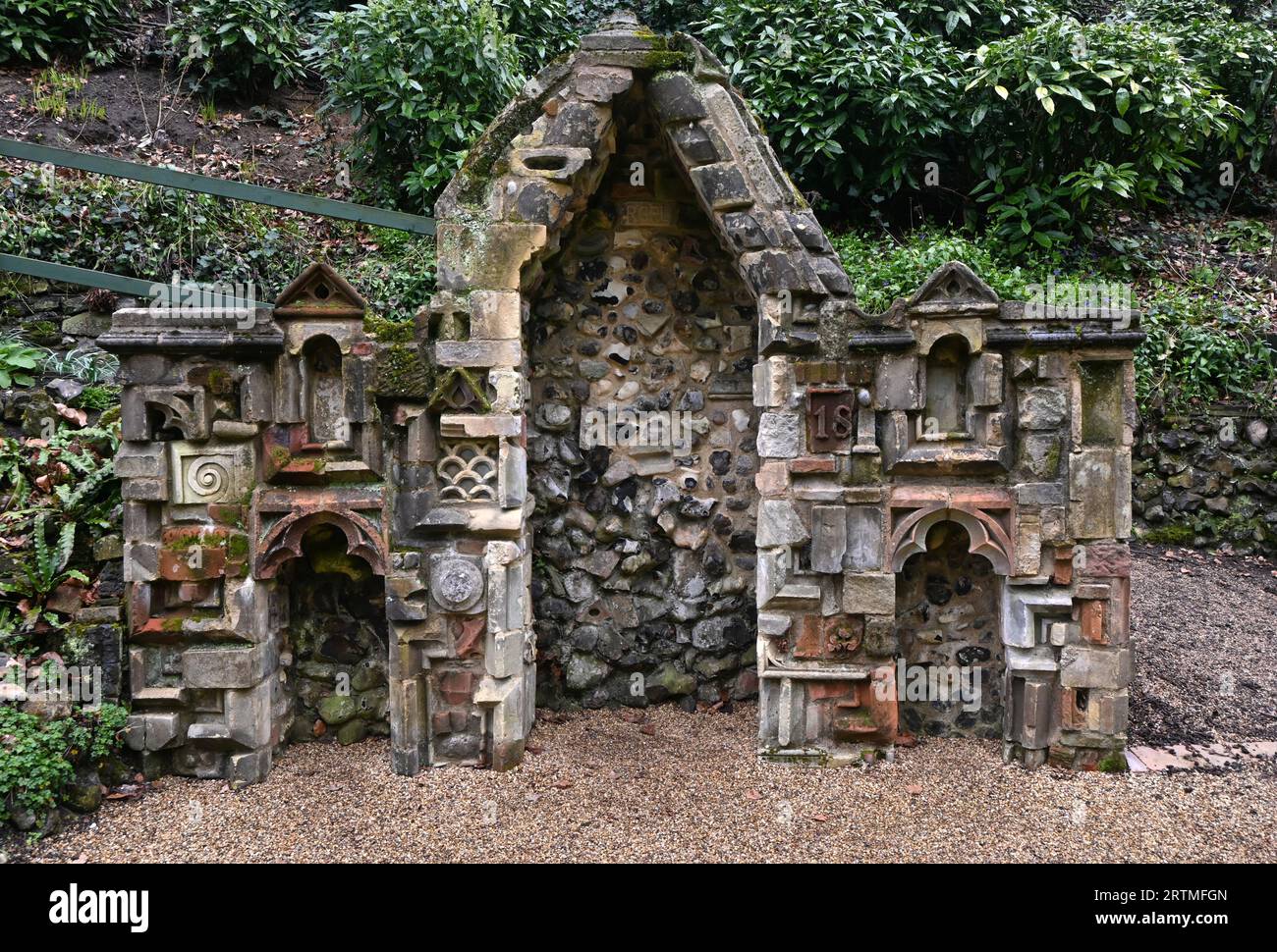 Architektonische Struktur, Plantagengarten, norwich Stockfoto