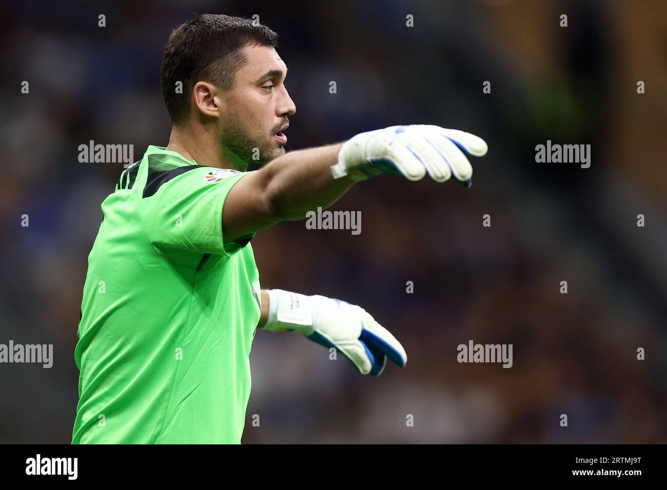 Georgiy Bushchan aus der Ukraine zeigt beim Qualifikationsspiel zur UEFA EURO 2024 zwischen Italien und der Ukraine im Stadio San Siro am 12. September 2023 in Mailand, Italien. Stockfoto
