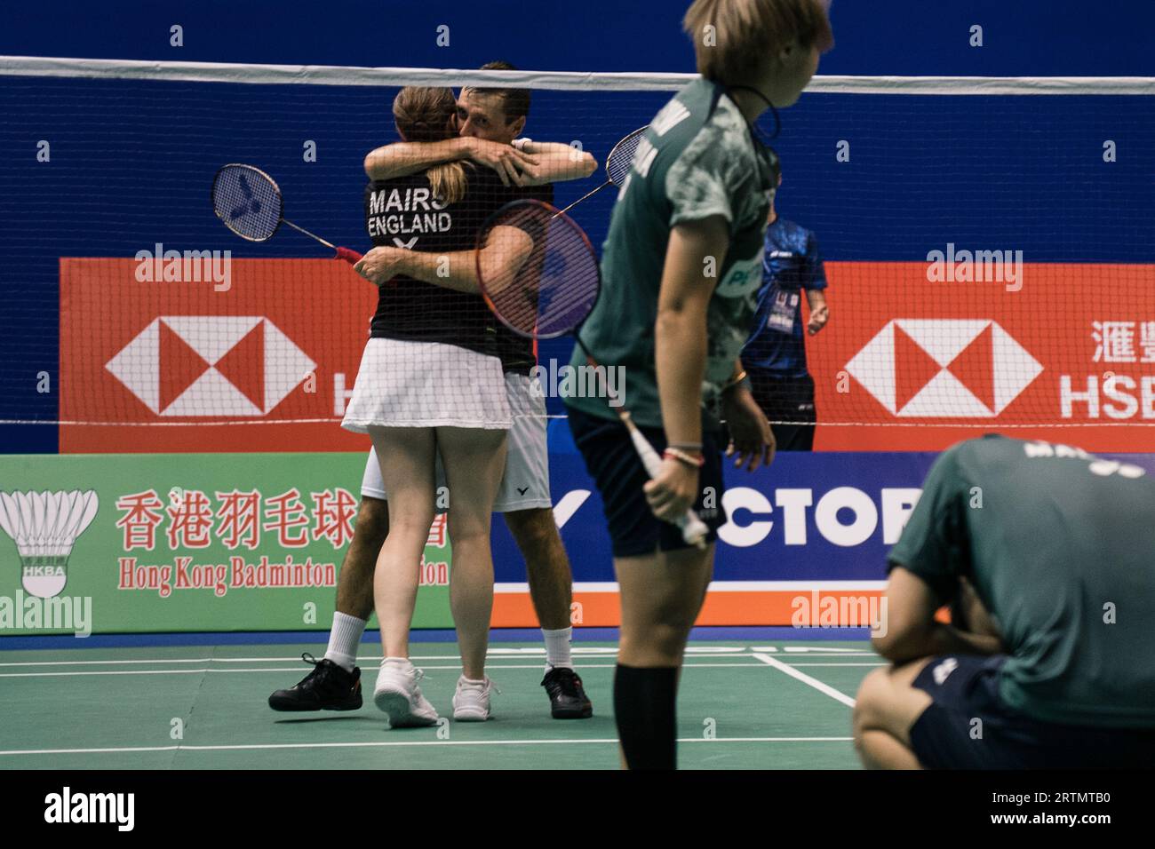 Hongkong, China. September 2023. Gregory Maris, Jenny Maris aus England, spielt während des Mixed Double Rundenspiels 32 gegen Roy King Yap, Valeree Siow aus Malaysia am zweiten Tag der VICTOR Hong Kong Open Badminton Championships 2023 im Hong Kong Coliseum. Endstand: England 2:1 Malaysia. Quelle: SOPA Images Limited/Alamy Live News Stockfoto