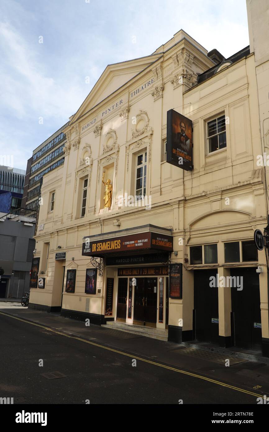 Dr. Semmelweis im Harold Pinter Theatre, London, UK September 2023 Stockfoto