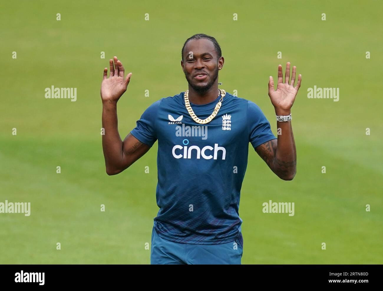 Aktenfoto vom 12.09.2023 von Jofra Archer, die einen neuen Einjahresvertrag mit Sussex unterzeichnet hat. Ausgabedatum: Donnerstag, 14. September 2023. Stockfoto