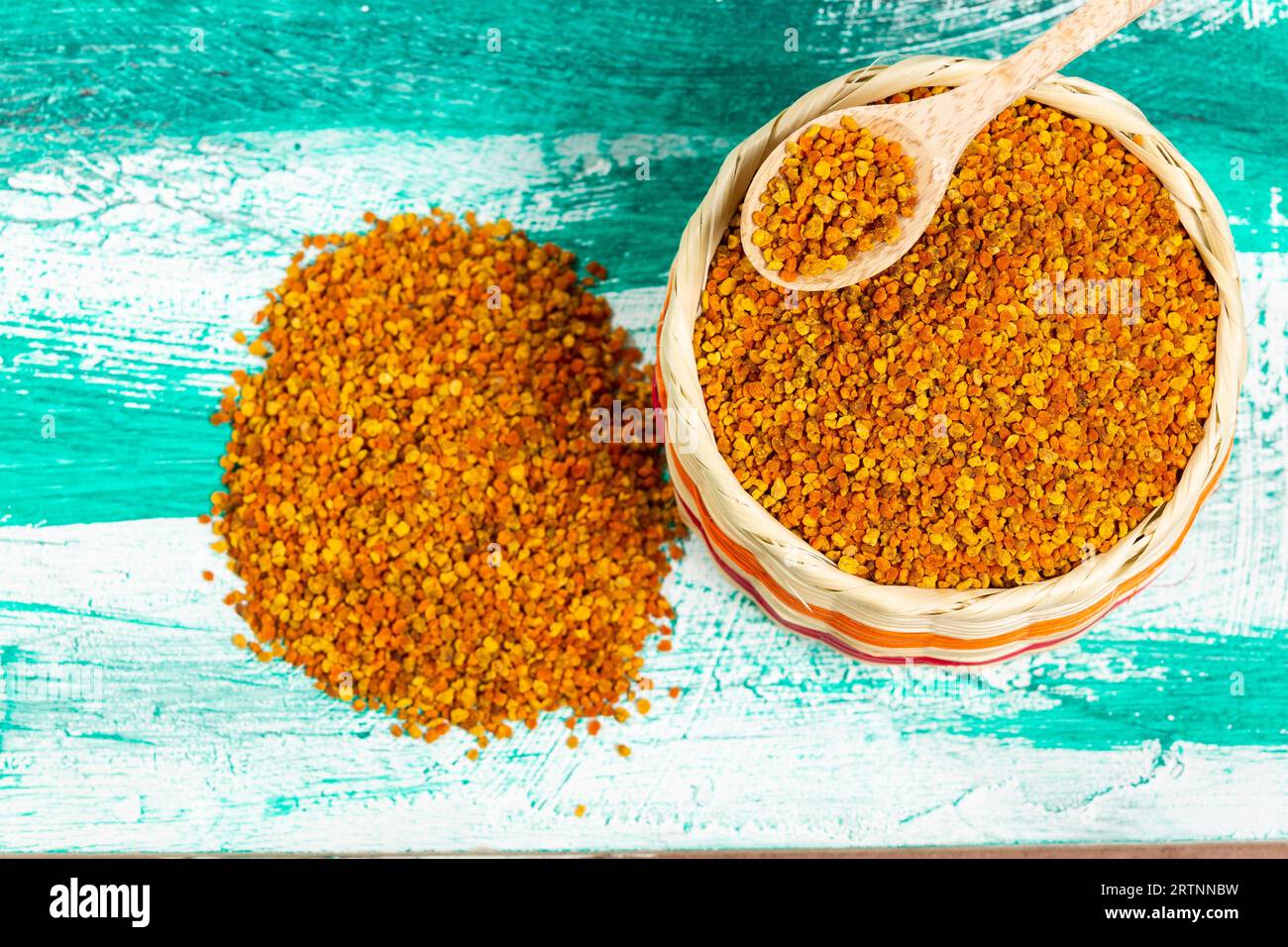 Super Food Bee Pollen Granulat, natürliche und gesunde Lebensmittel; Top View. Stockfoto