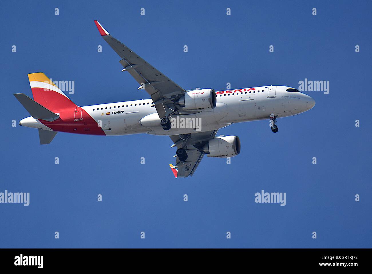 Marseille, Frankreich. September 2023. Ein Flugzeug aus Iberia kommt am Flughafen Marseille Provence an. (Credit Image: © Gerard Bottino/SOPA Images via ZUMA Press Wire) NUR REDAKTIONELLE VERWENDUNG! Nicht für kommerzielle ZWECKE! Stockfoto