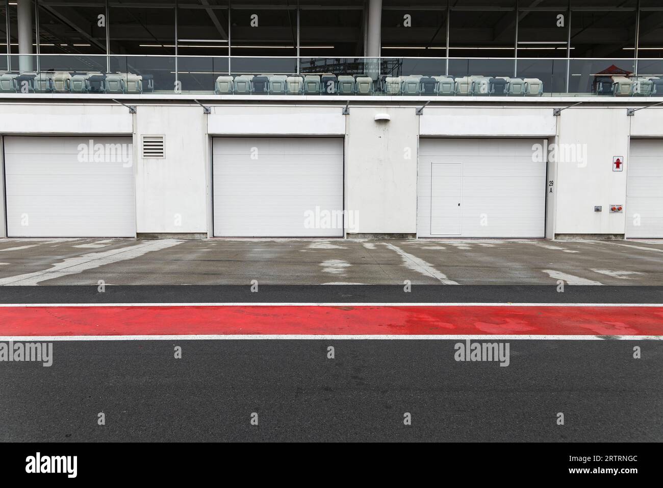 F1 Rennplatz, Paddock, Garagen in der Pitlane, Montreal, Provinz Quebec, Kanada Stockfoto