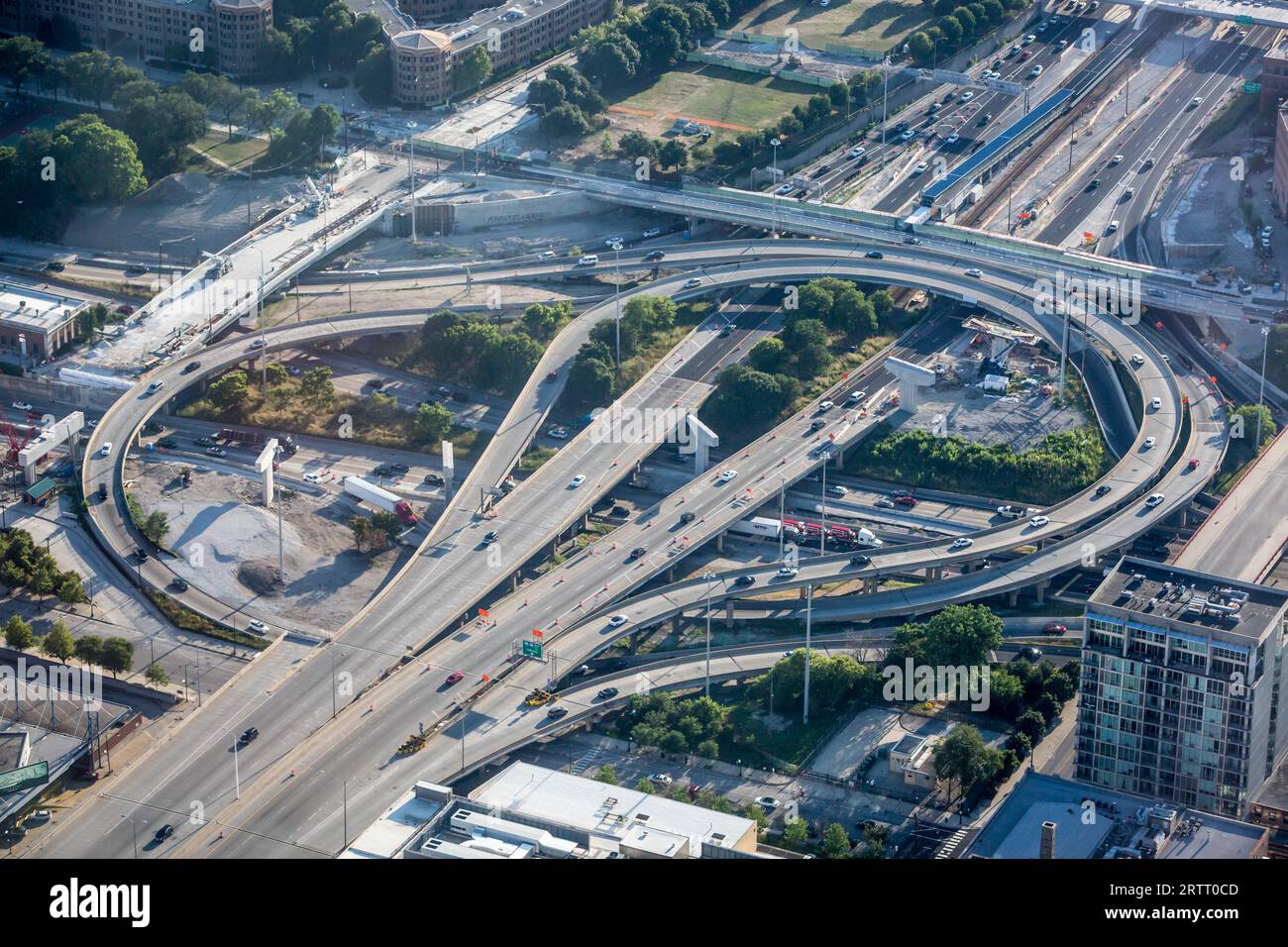 Der Kreuzung Highway 290 und Highway 90 in der Innenstadt von Chicago, USA Stockfoto
