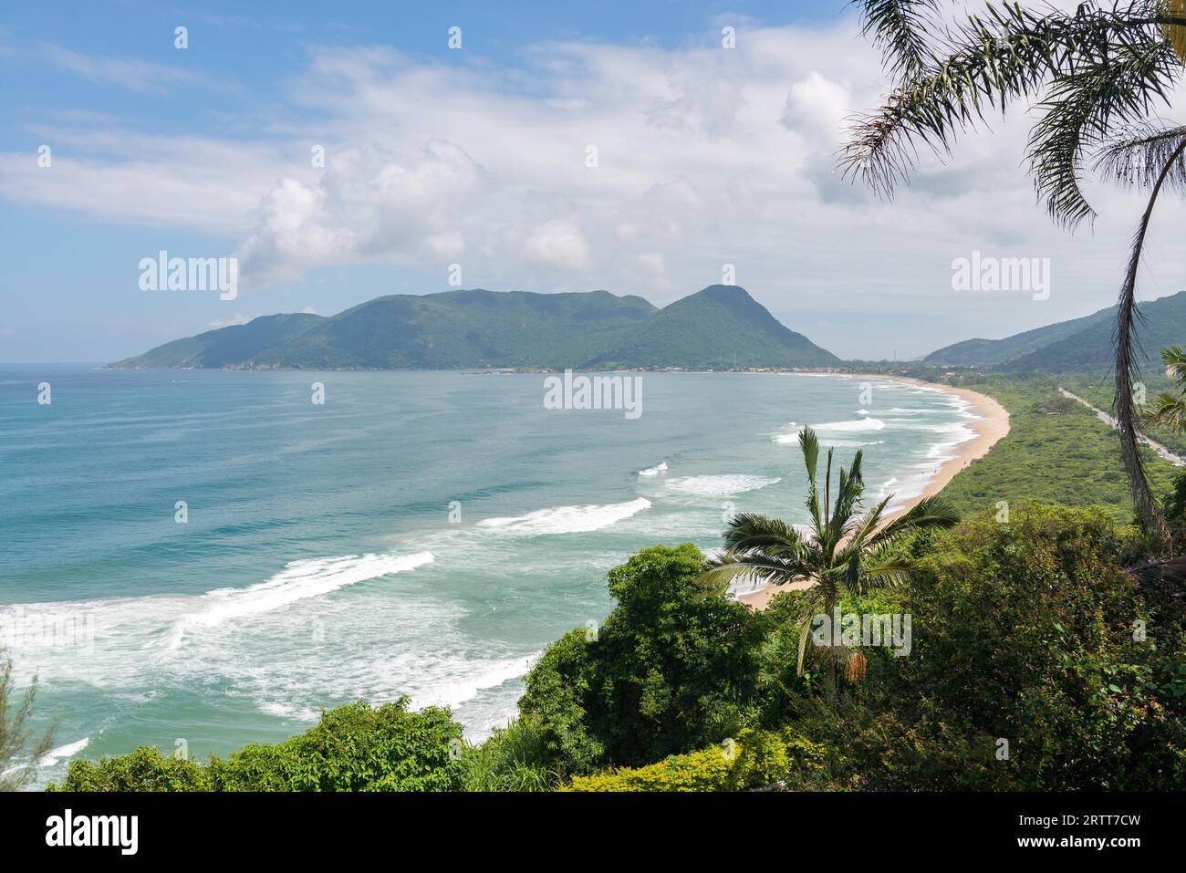 Armacao Beach in Florianopolis, Santa Catarina, Brasilien. Eines der wichtigsten Touristenziele in der südlichen Region Stockfoto