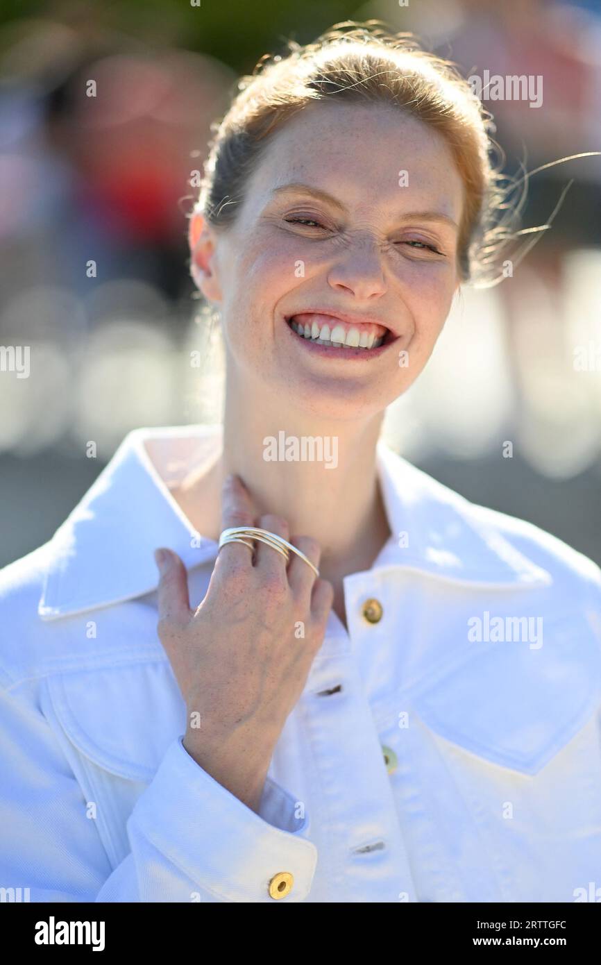 La Rochelle, Frankreich. September 2023. Fleur Geffrier besucht den Les Espions de La Terreur Photocall während des 25. La Rochelle Fiction Festivals am 14. September 2023 in La Rochelle, Frankreich. Foto: Franck Castel/ABACAPRESS.COM Abaca Press/Alamy Live News Stockfoto