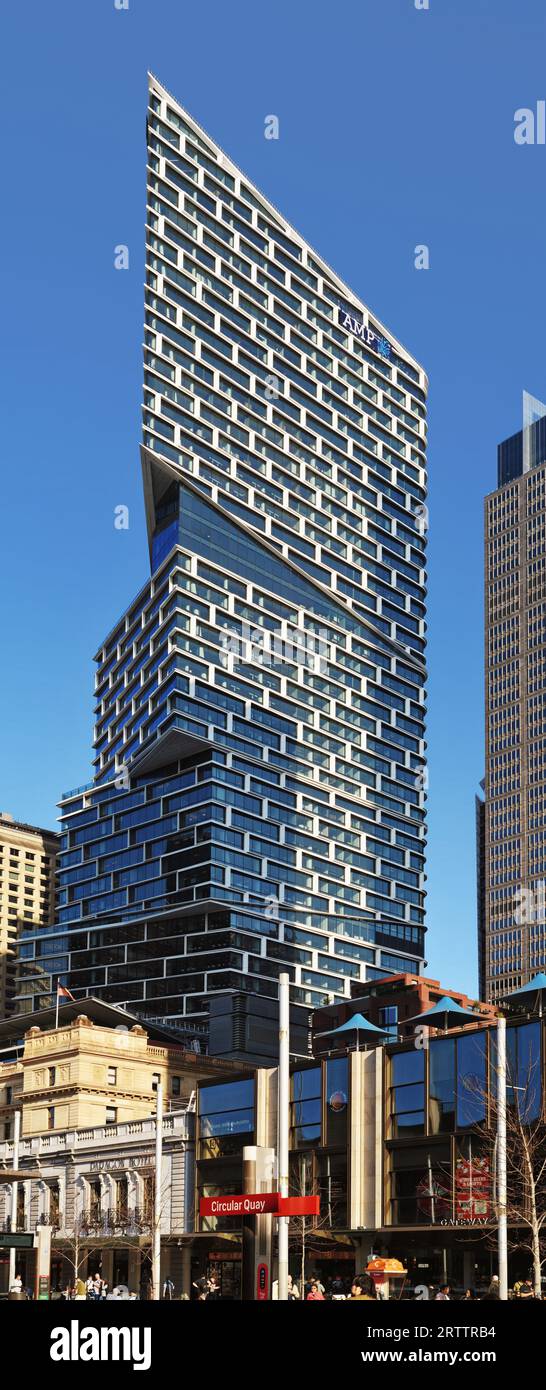Sydney, Architektur, der AMP Quay Quarter Tower vom Circular Quay aus gesehen, mit Zollhaus und Governor Phillip Tower Stockfoto
