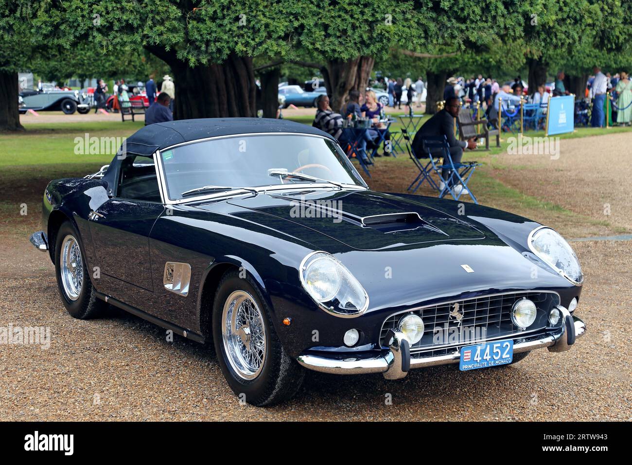 Ferrari 250 GT SWB California Spyder (1961) (Dekade-Gewinner: 1960er), Concours of Elegance 2023, Hampton Court Palace, London, Großbritannien, Europa Stockfoto