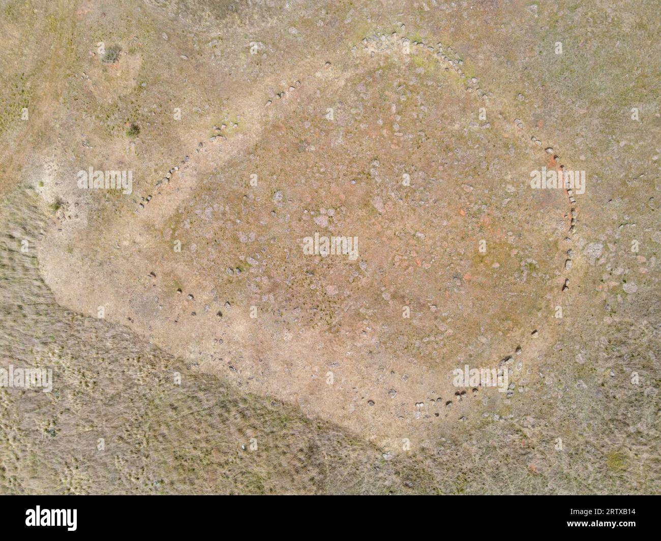 Wurdi Youang Aborigine Stone Arrangement, Australien. Astronomisch bedeutsame Positionen sind älter als Stonehenge und Pyramiden Stockfoto