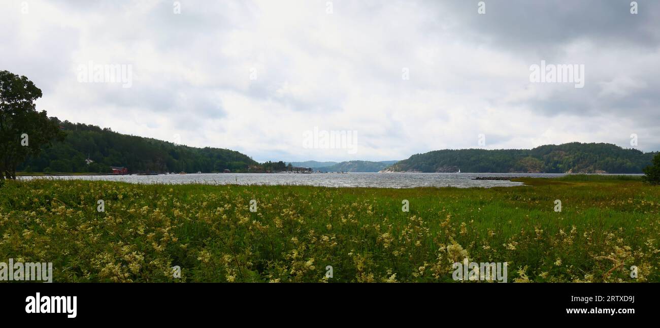 Landschaft in Orust Marina auf der Insel Orast in Schweden. Stockfoto