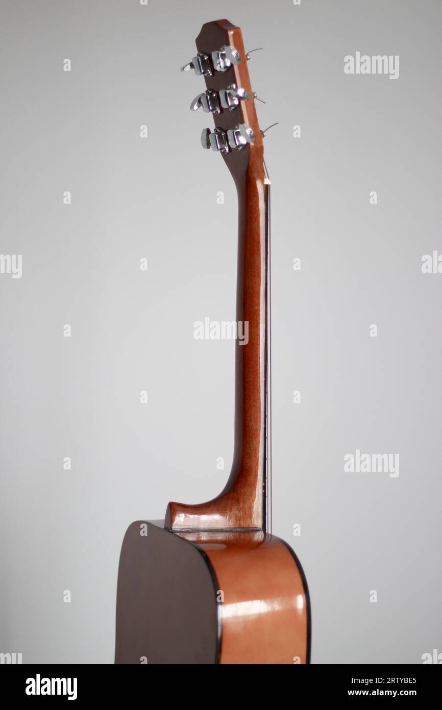 Klassische Gitarre, Gitarrensaiten, saitiges Musikinstrument Stockfoto