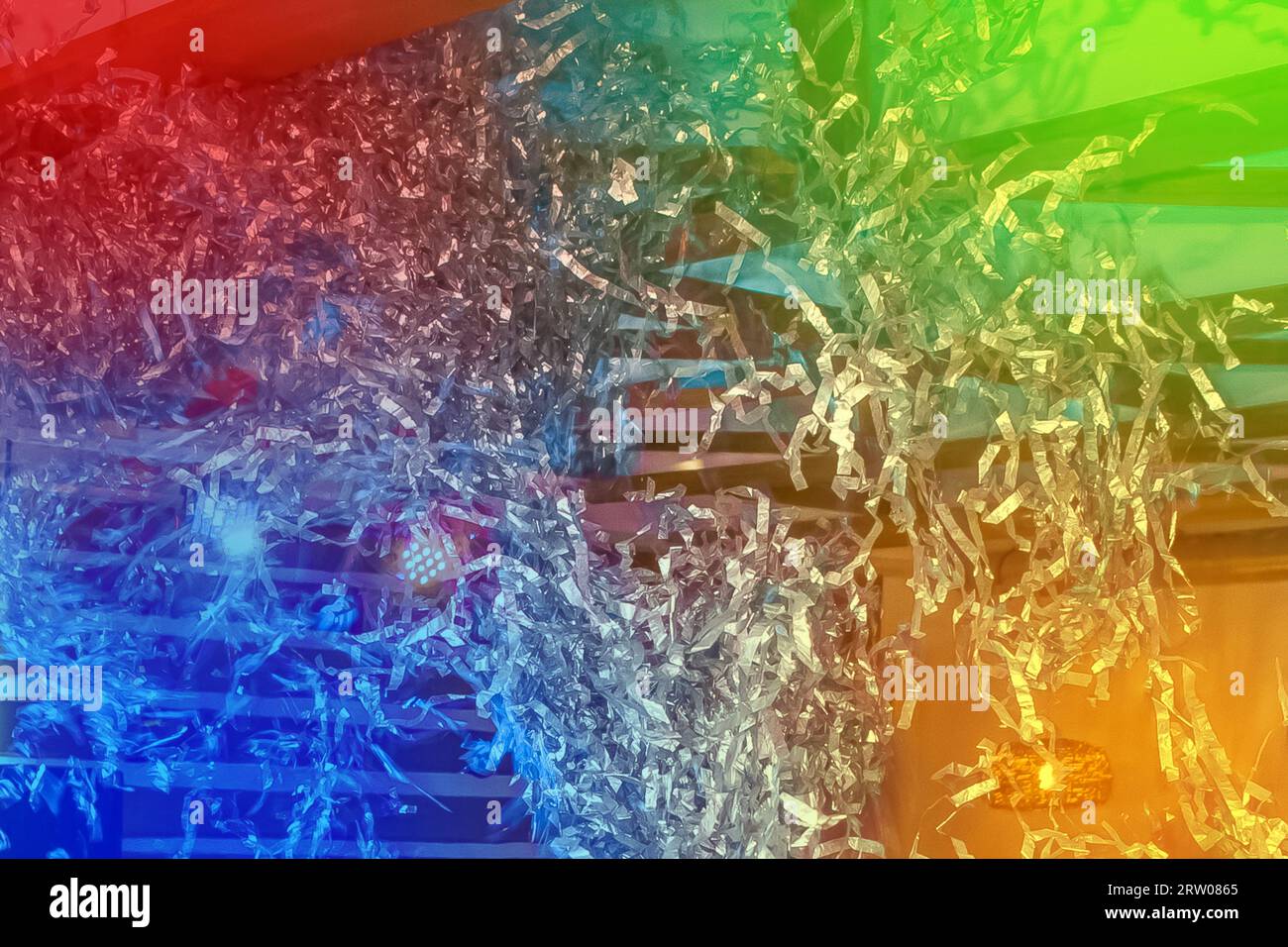 Bunte Bonbons, ein Objekt, ein Attribut eines lustigen Urlaubs, Nahaufnahme, weicher Fokus. Stockfoto