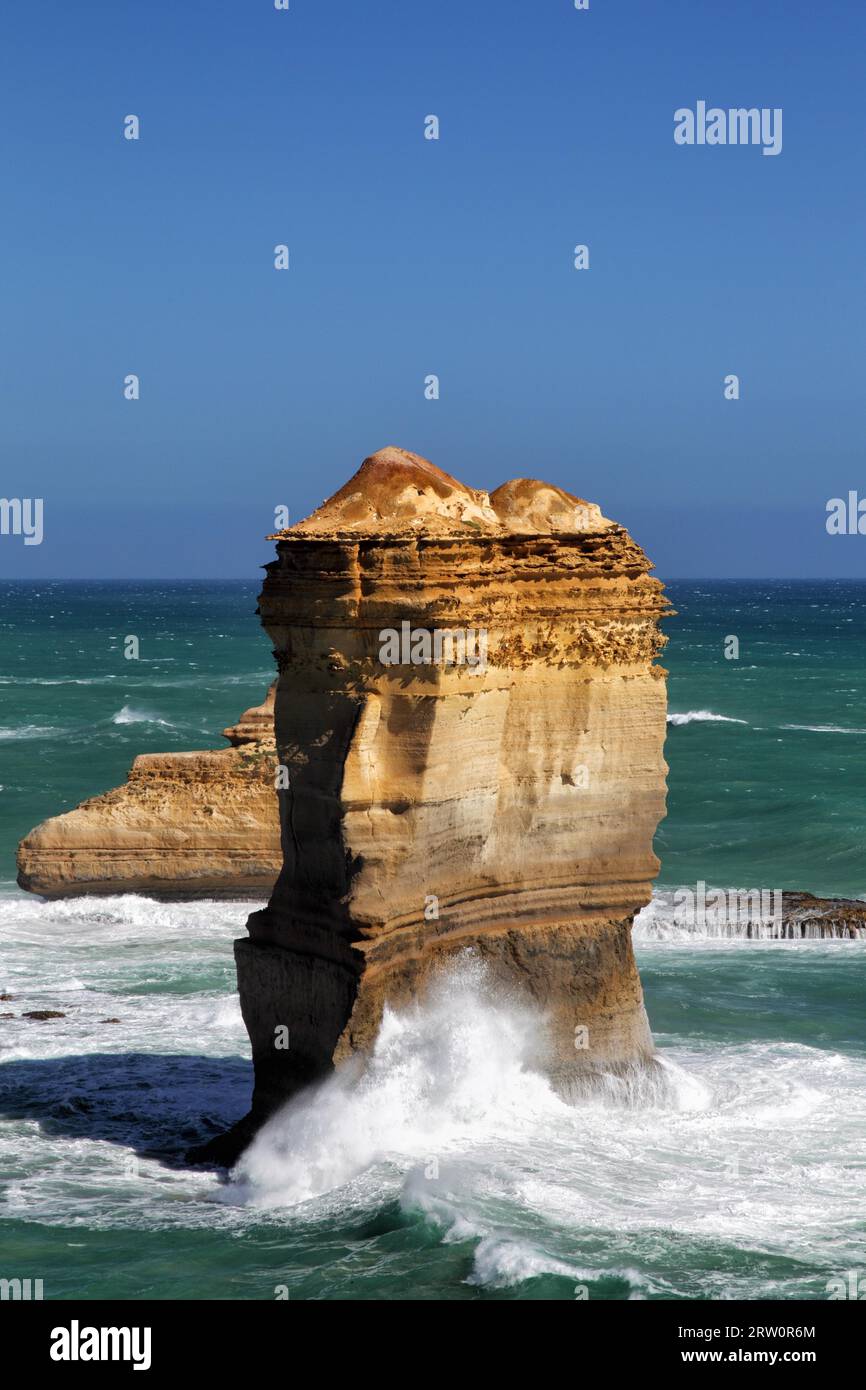 Felsformationen am Aussichtspunkt Loch Ard Gorge im Port Campbell National Park an der Great Ocean Road in Victoria, Australien Stockfoto