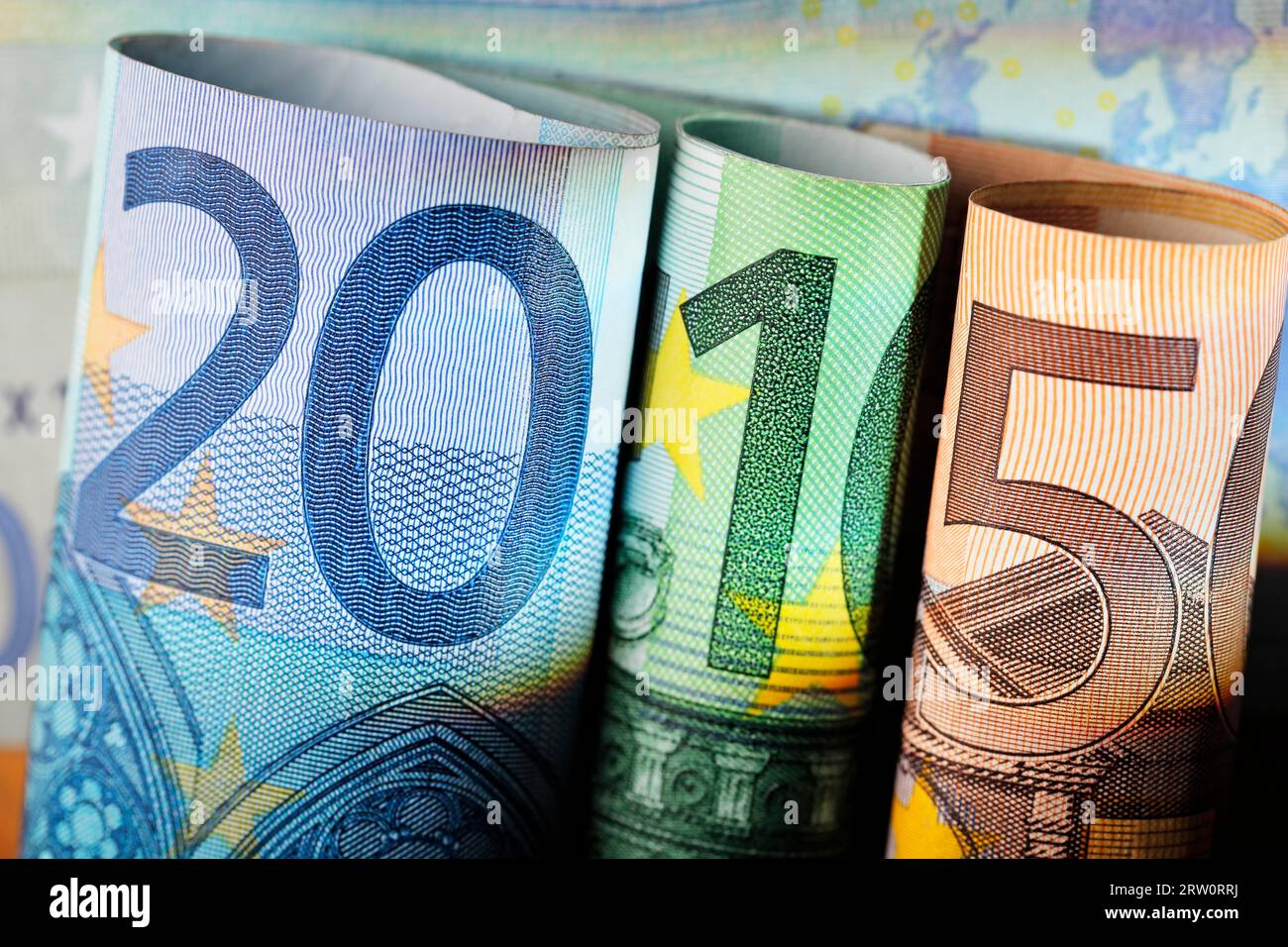 Nummer 2015 bestand aus 20 Euro, 100 Euro und 50 Euro Stockfoto