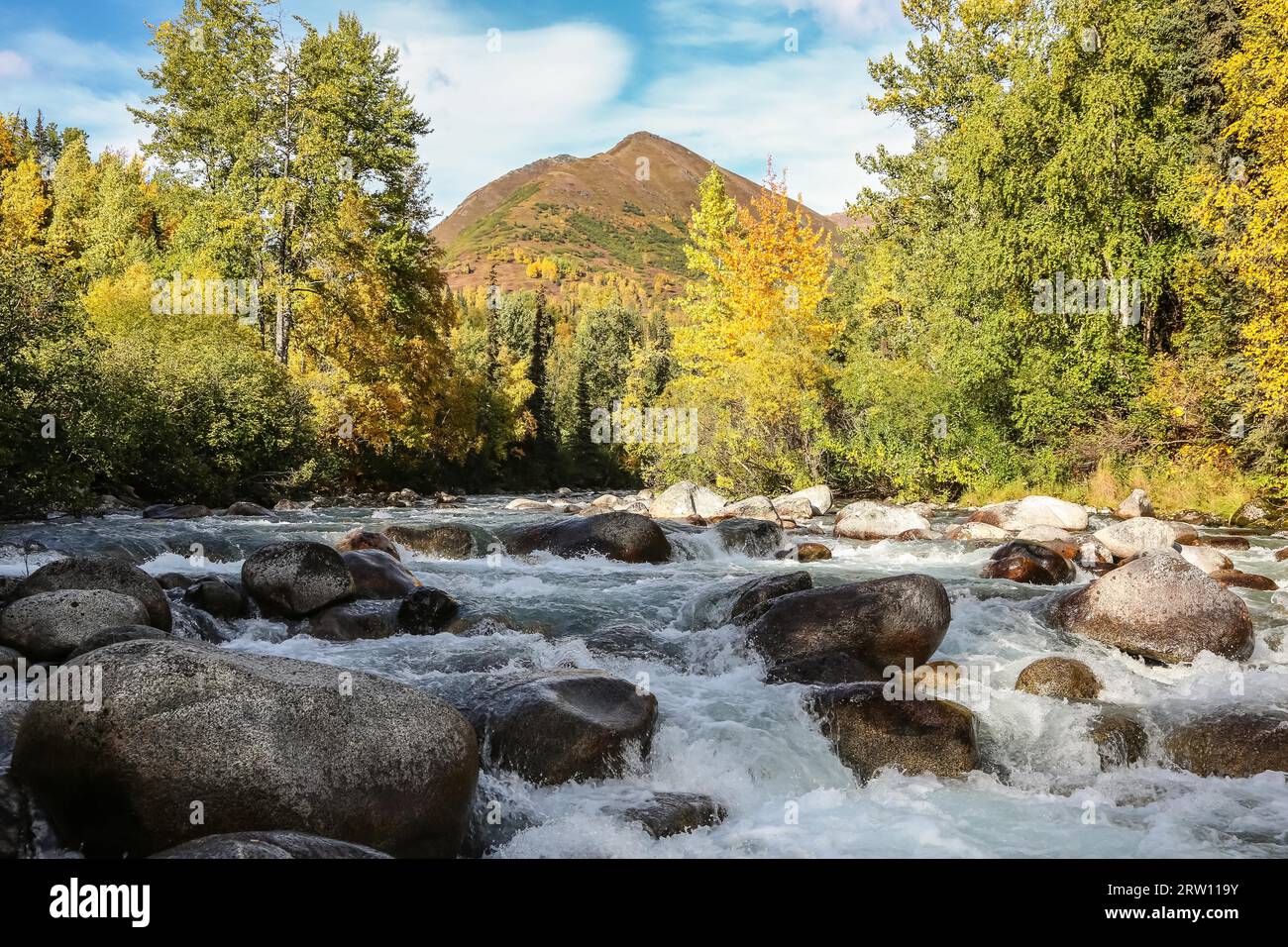 Angesichts der wenig Su Fluss und Berge, Hatcher Pass Scenic Road, Alaska Stockfoto