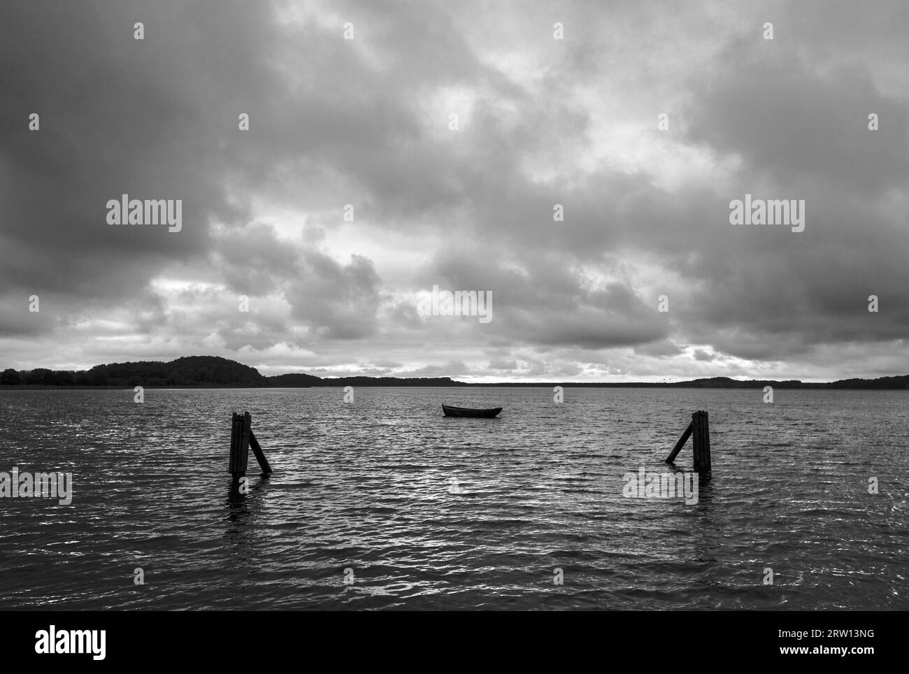 Das Having ist eine lagunenartige Bucht im Nordosten des Rügenboddens, die tief in die Halbinsel Moenchgut, die südöstliche Spitze des Rugenboddens, einschneidet Stockfoto