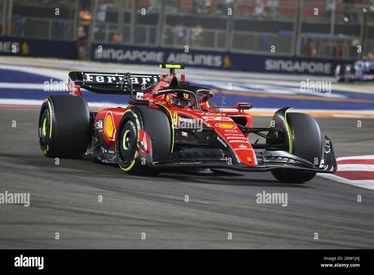 15.09.2023, Marina Bay Street Circuit, Singapur, FORMEL 1 2023 SINGAPORE AIRLINES SINGAPORE GRAND PRIX, im Bild Carlos Sainz Jr. (E), Scuderia Ferrari Stockfoto