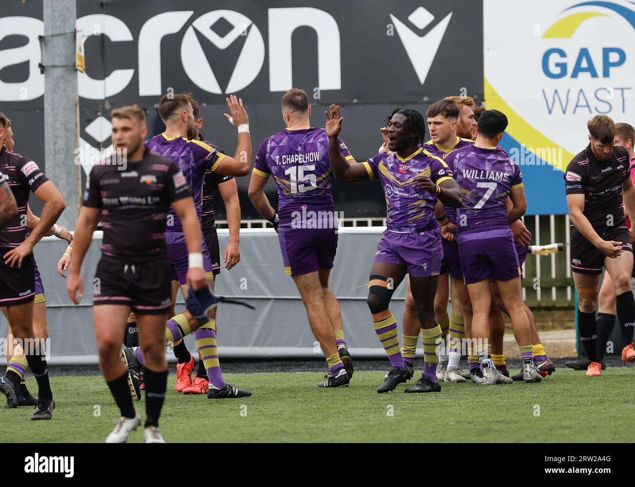 Newcastle, Großbritannien. Juni 2023. Gideon Boafo von Newcastle Thunder feiert seine erste Halbzeit während des WETTKAMPFS zwischen Newcastle Thunder und Barrow Raiders im Kingston Park, Newcastle am Samstag, den 16. September 2023. (Foto: Chris Lishman | MI News) Credit: MI News & Sport /Alamy Live News Stockfoto