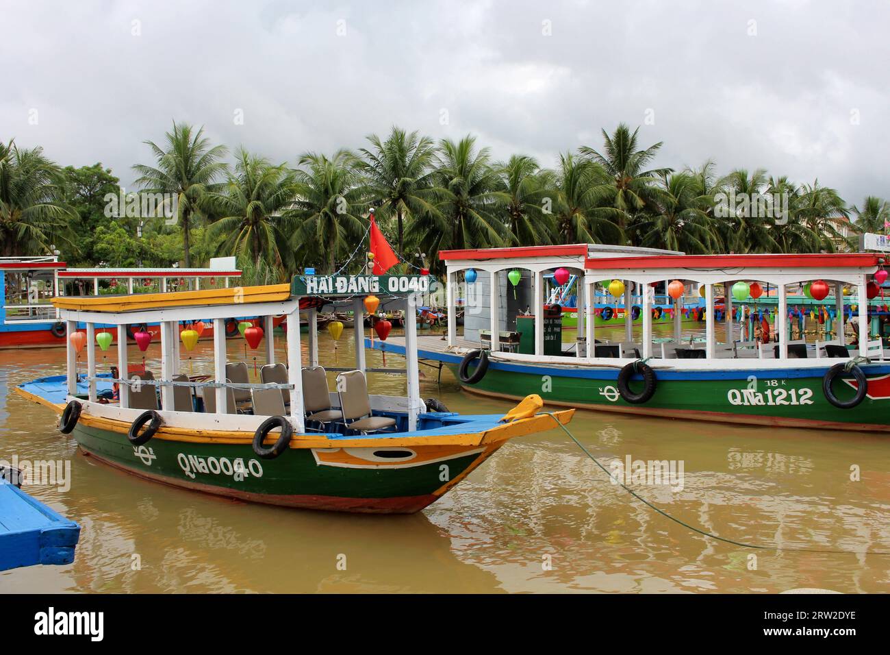 Boote in Hoi an Stockfoto