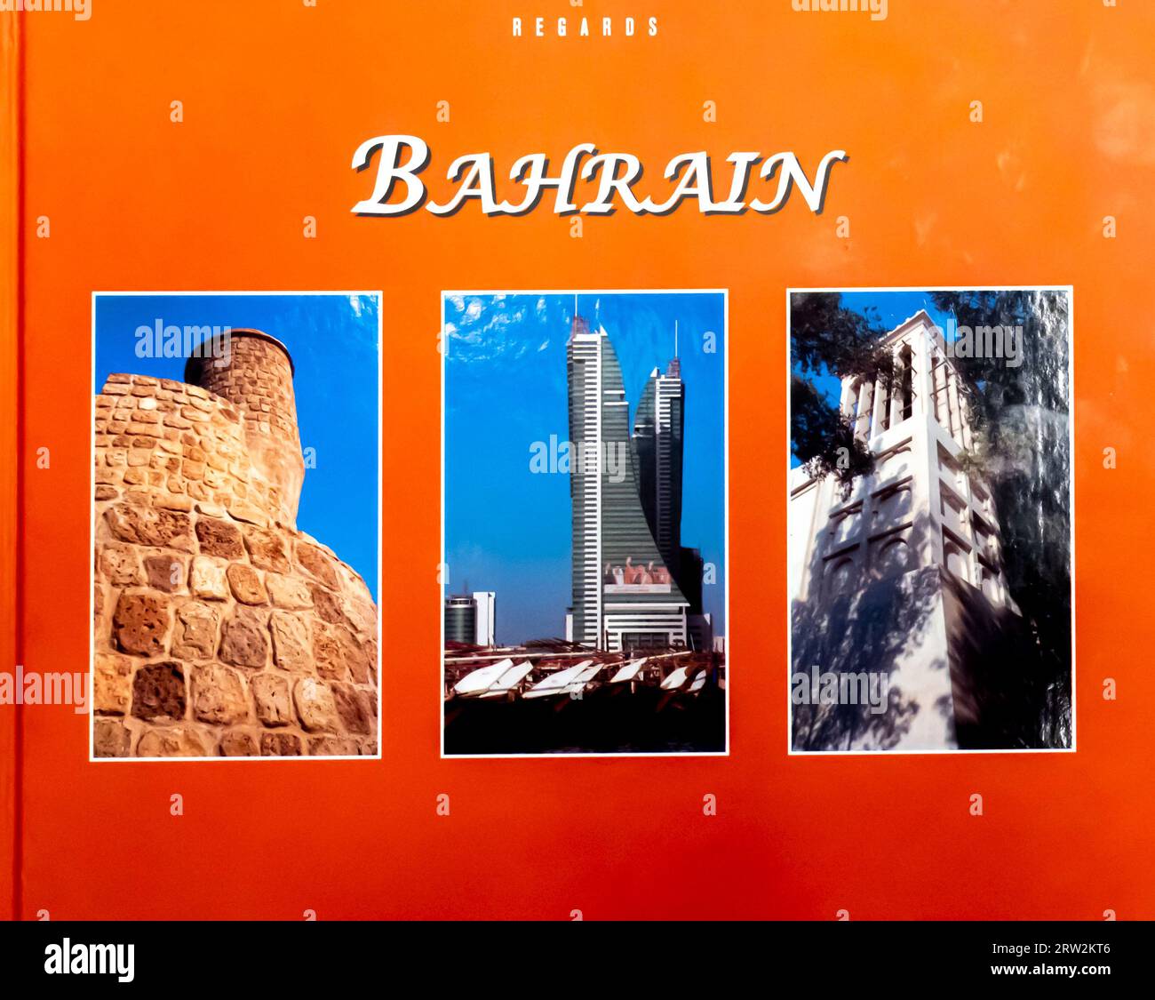 Mit freundlichen Grüßen Bahrain Reise-Fotobuch Stockfoto