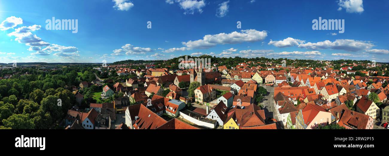 Luftaufnahme von Feuchtwangen mit Blick auf das historische Zentrum der
