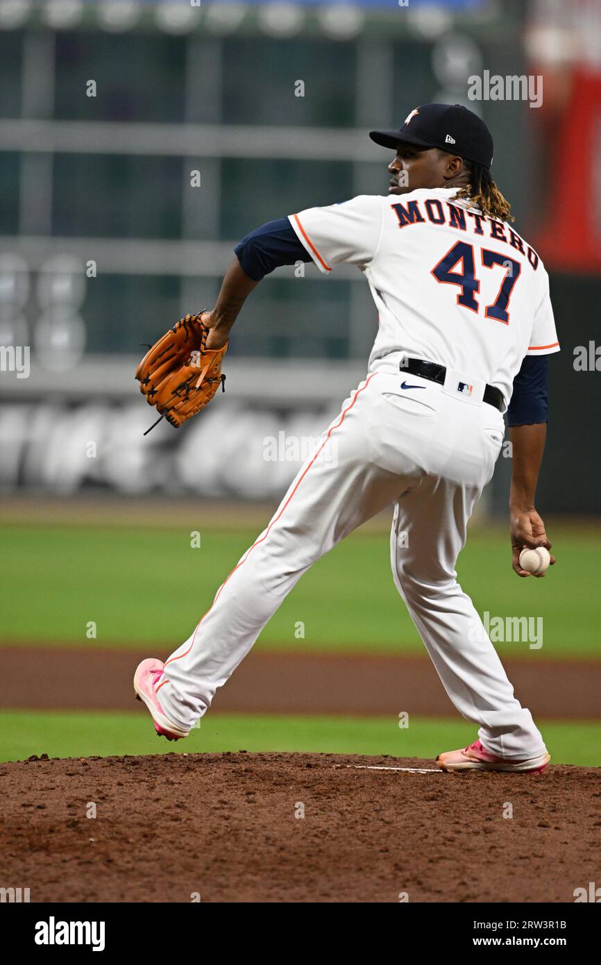 Houston Astros Relief Pitcher Rafael Montero (47) spielt während des sechsten Inning des MLB-Spiels zwischen Oakland Athletics und Houston Astros Stockfoto