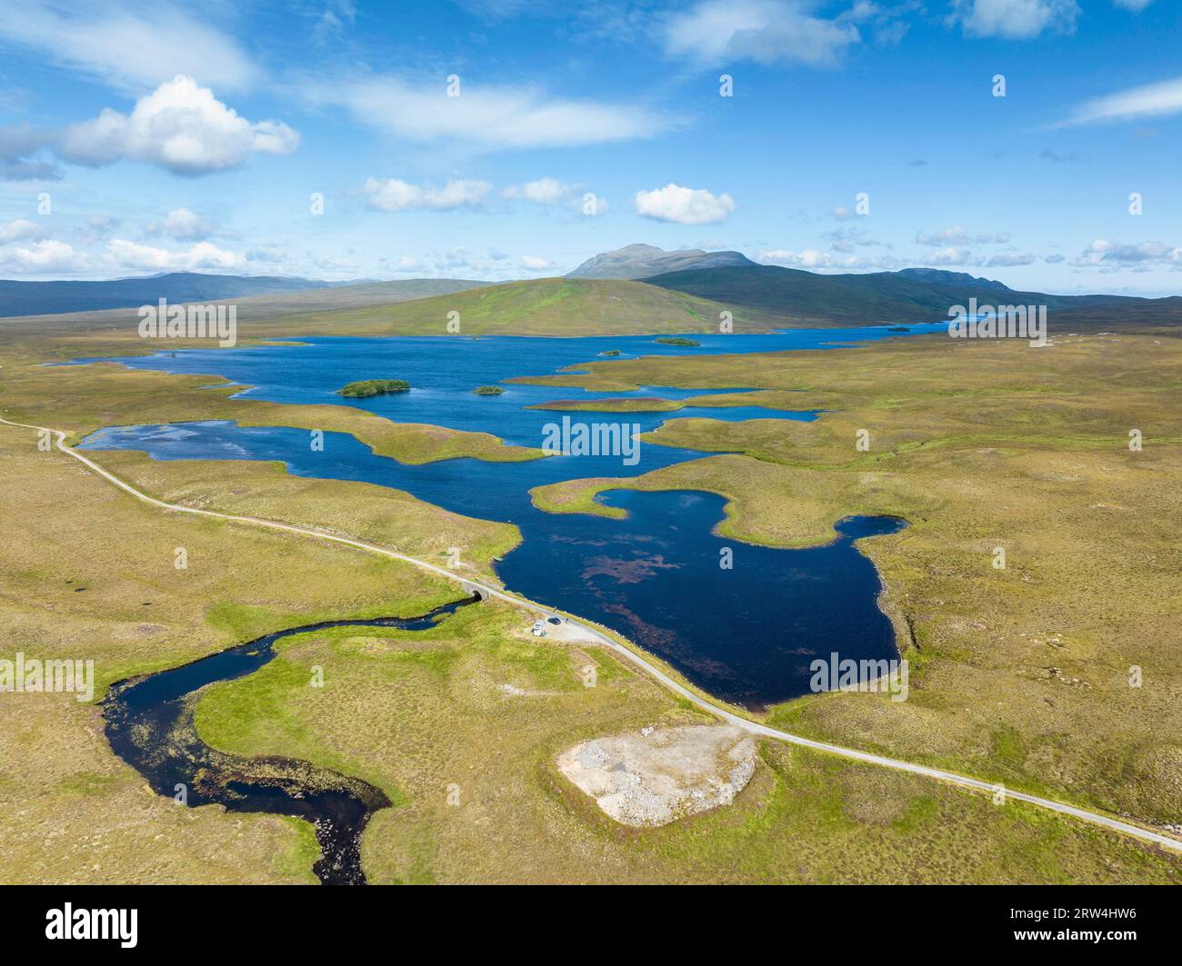 Luftaufnahme von Loch Meadie in den Northern Highlands, County Sutherland, Schottland, Vereinigtes Königreich Stockfoto
