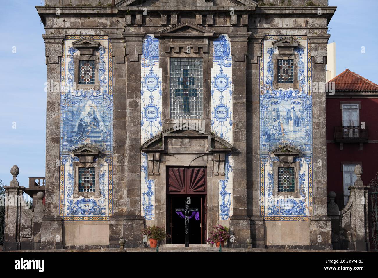 Kirche Saint Ildefonso (Igreja de Santo Ildefonso) historische Fassade in Porto, Porto, Portugal, barocke Architektur des 18. Jahrhunderts Stockfoto
