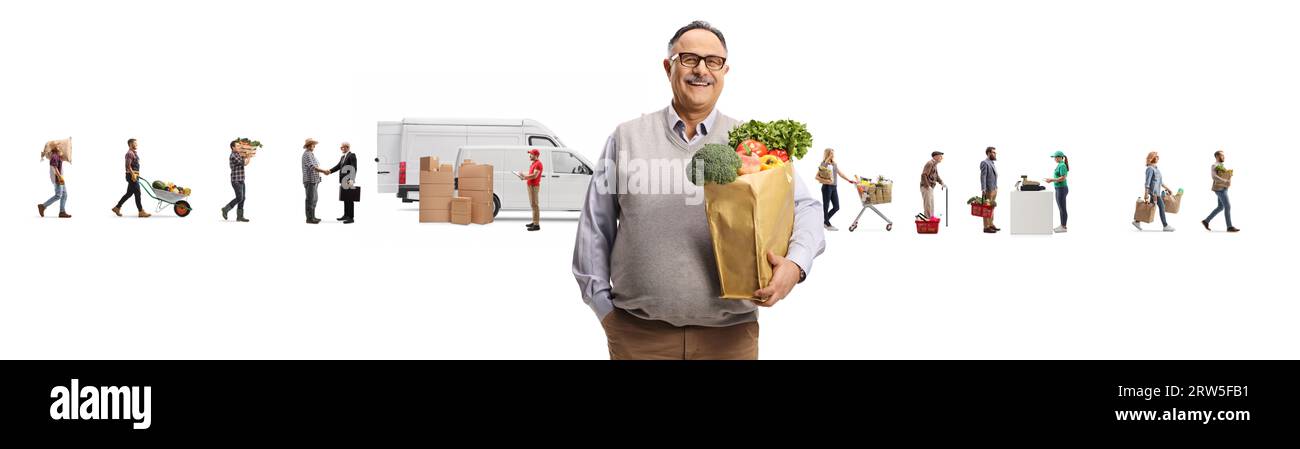 Mann mit einem Lebensmittelbeutel und Lebensmittelversorgungskette vom Bauernhof bis zum Markt isoliert auf weißem Hintergrund Stockfoto