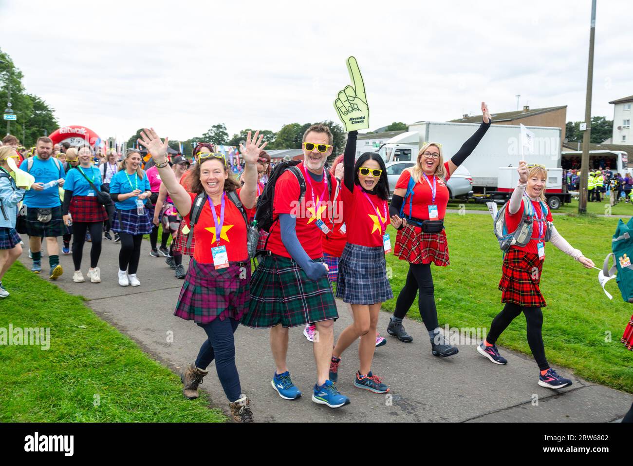 Edinburgh, Schottland. 17. September 2023. Walkers Starting the Mighty Stride 21 Mile Charity Walk © Richard Newton / Alamy Live News Stockfoto