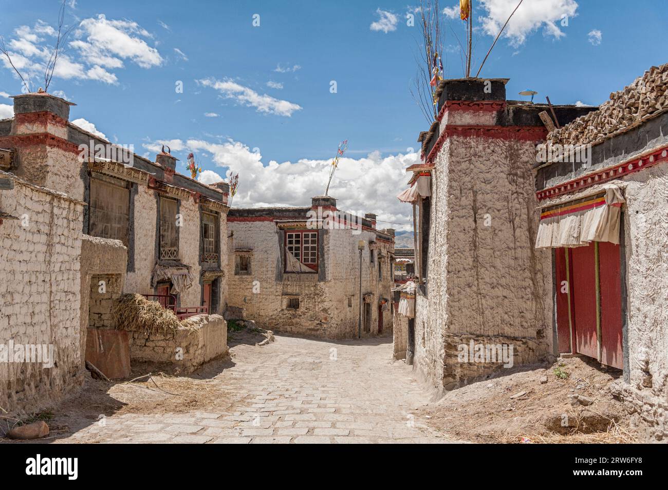 Gyantse gilt historisch als die drittgrößte und wichtigste Stadt in der Autonomen Region Tibet. Stockfoto