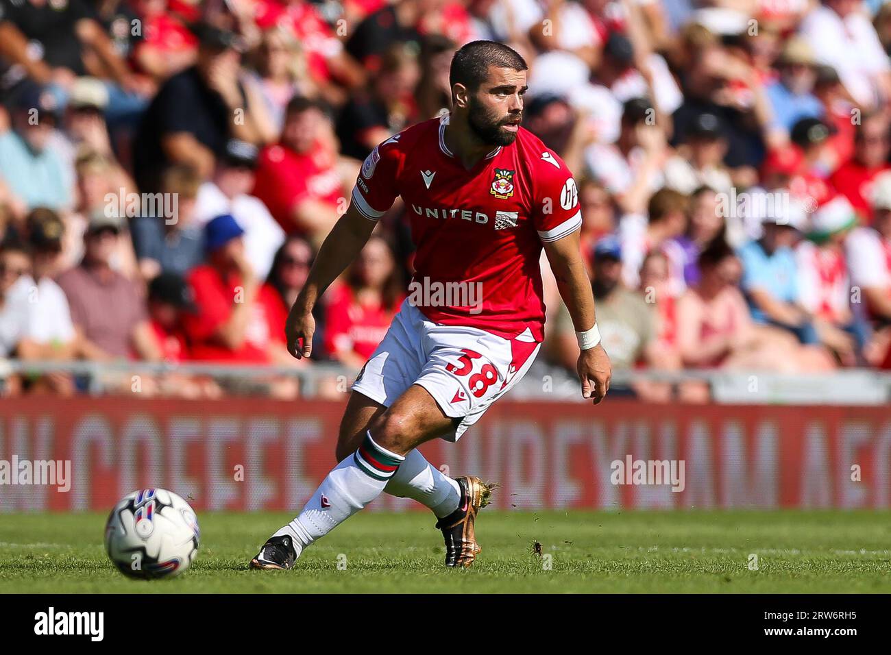 Wrexhams Elliott Lee während des Spiels der Sky Bet League Two auf dem Stok Racecourse in Wrexham. Bilddatum: Sonntag, 9. September 2023. Stockfoto