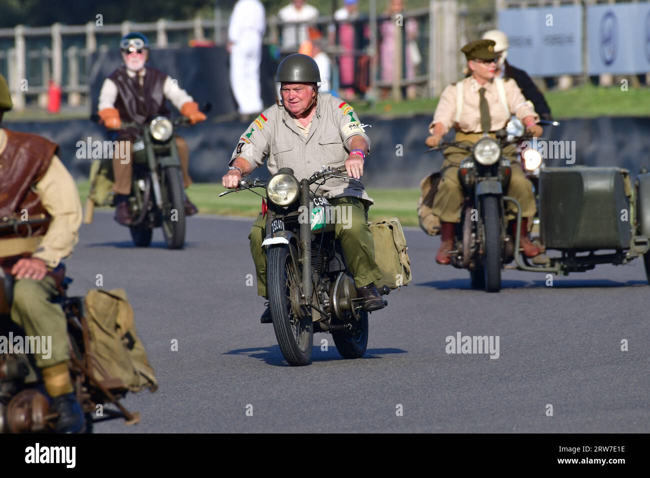 Track Parade - Motorradfest, ca. 200 Motorräder in den Morgenparaderunden, einschließlich Beiwagen-Outfits und Motortrikes, BMW Motorrad c Stockfoto