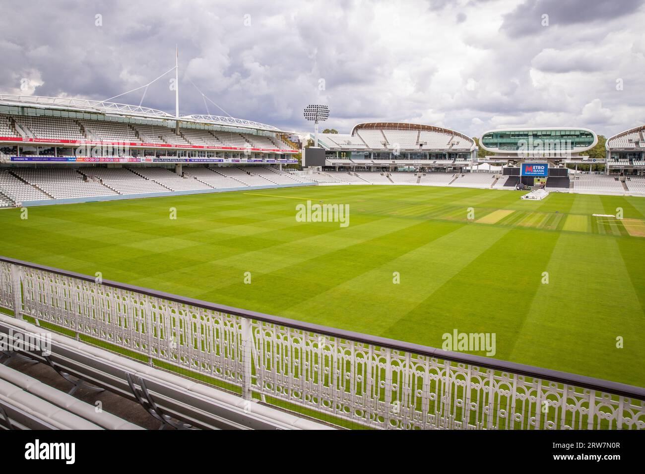 Medienzentrum vom Lord's Pavilion am Lord's Cricket Ground Stockfoto