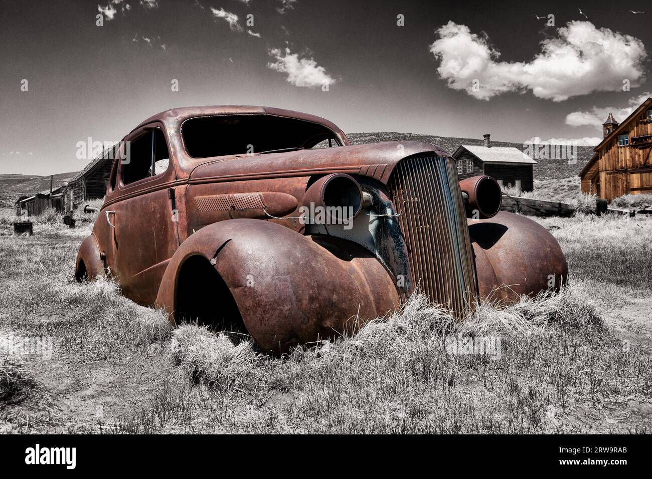 Rostiges Autounfall in der verlassenen Goldgräberstadt Bodie, USA Stockfoto