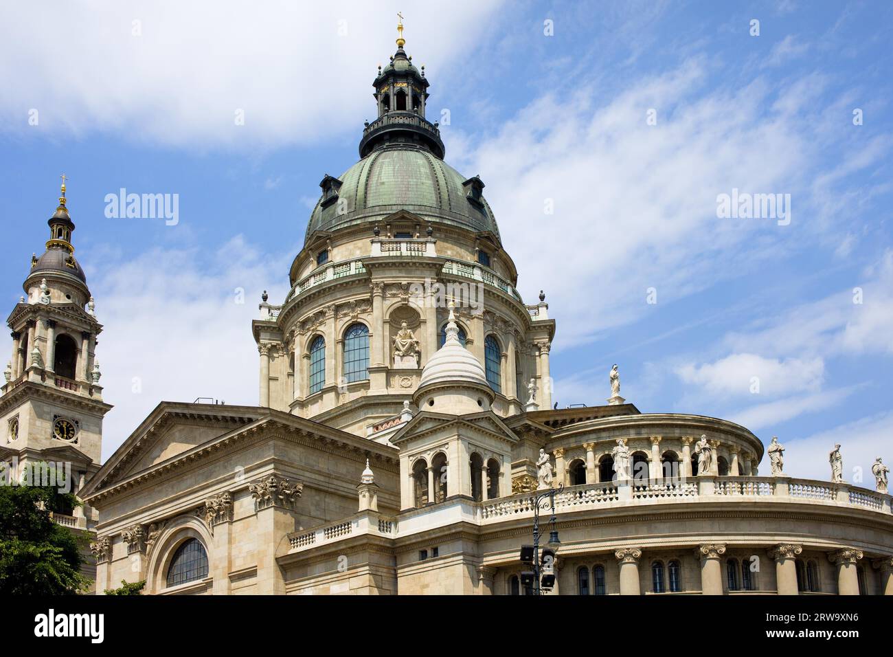 St. Stephansbasilika in Budapest, Ungarn, neoklassischer Architekturstil Stockfoto