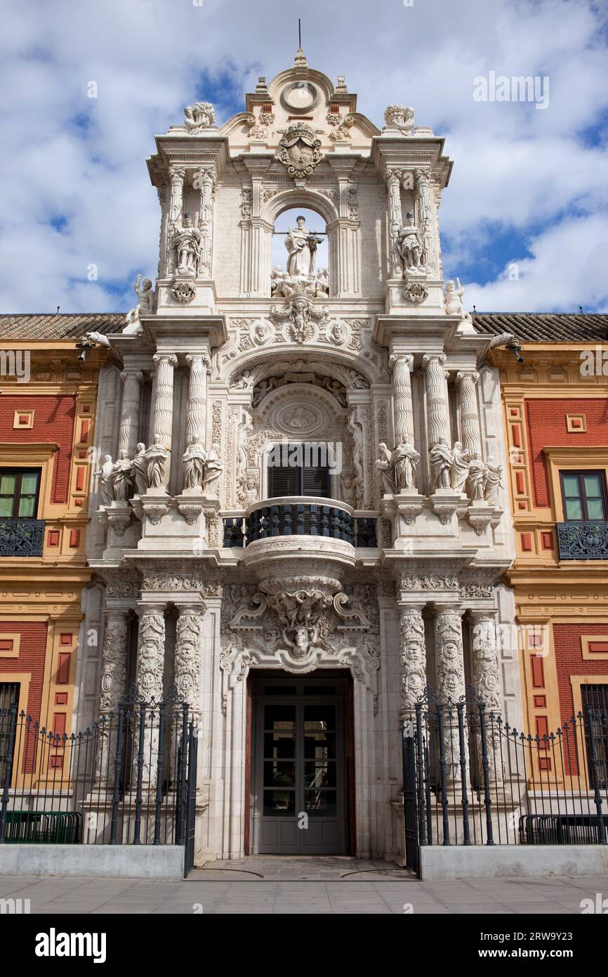 Palast von San Telmo Portal im Barockstil aus dem 18. Jahrhundert in Sevilla, Spanien, Region Andalusien Stockfoto
