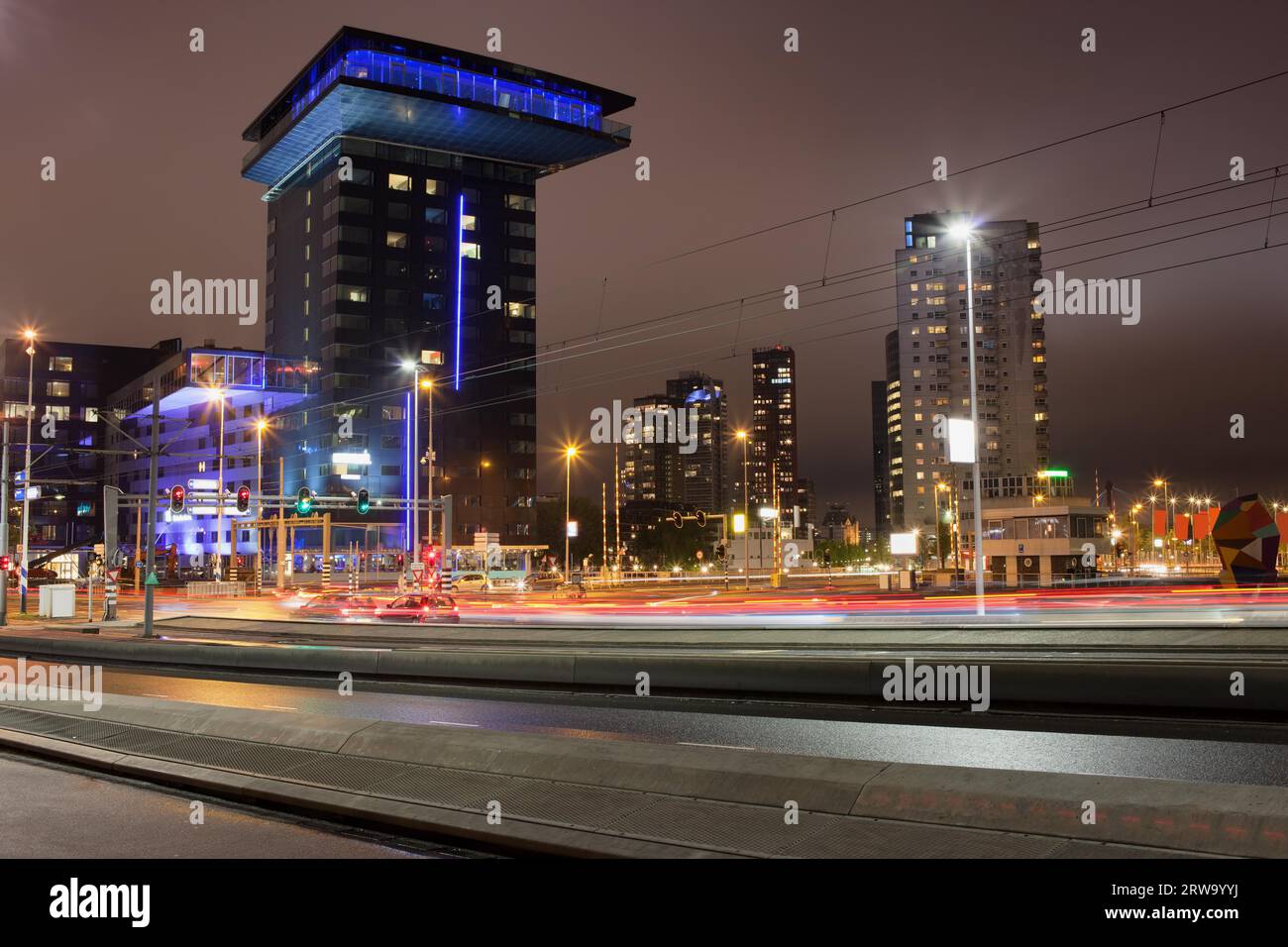 Stadt Rotterdam Stadtbild bei Nacht in den Niederlanden, Provinz Südholland Stockfoto