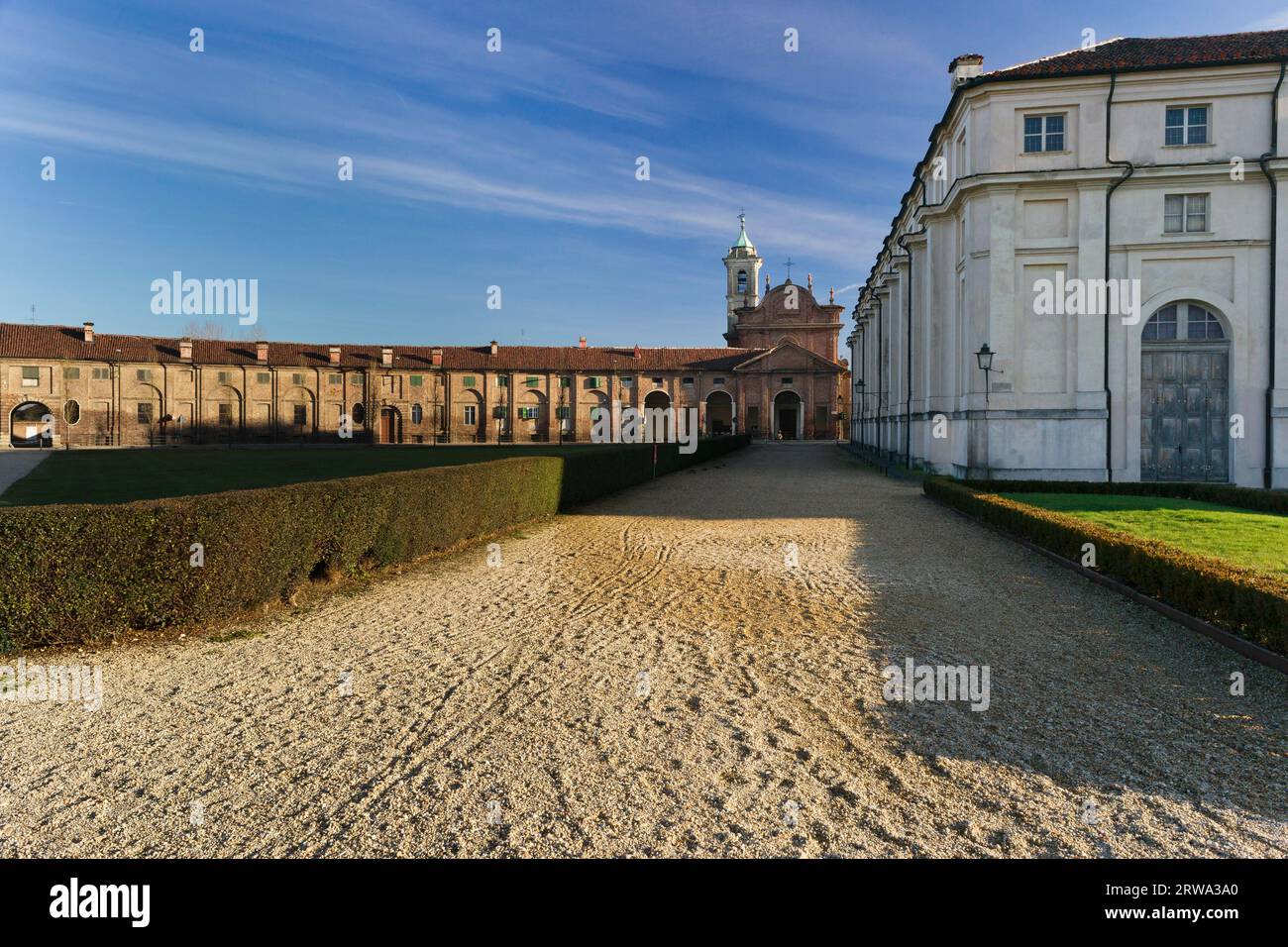 Das barocke Jagdschloss Palazzina di caccia di Stupinigi der Herzöge von Savoyen südlich von Turin wurde vom Hofarchitekten Filippo Juvarra erbaut Stockfoto